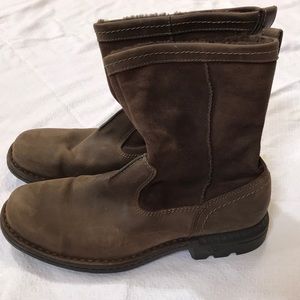 UGG Australia Hartsville Men’s Boots